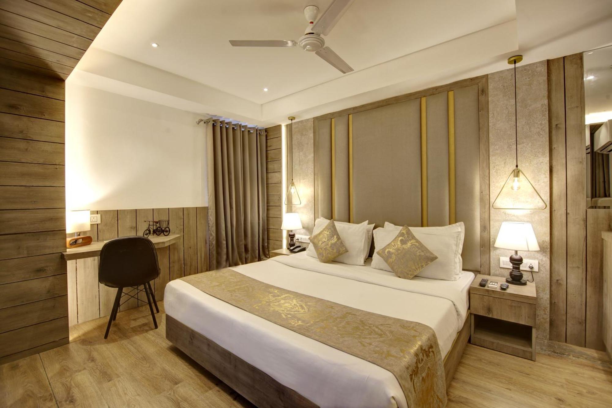 Hotel Town Grand Patel Nagar New Delhi Extérieur photo