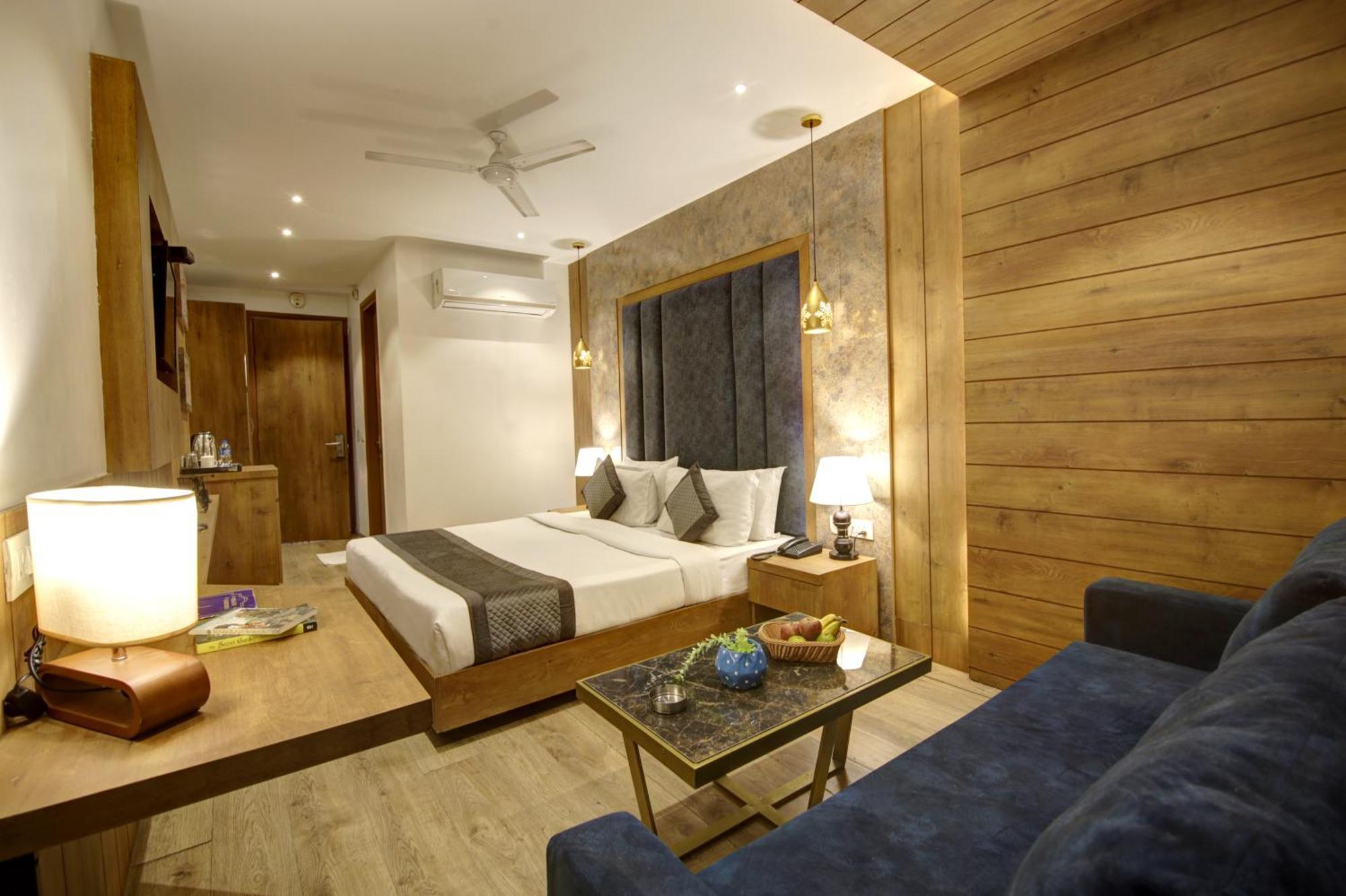 Hotel Town Grand Patel Nagar New Delhi Extérieur photo