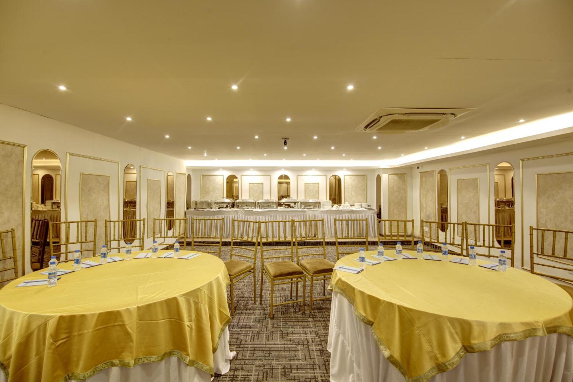 Hotel Town Grand Patel Nagar New Delhi Extérieur photo