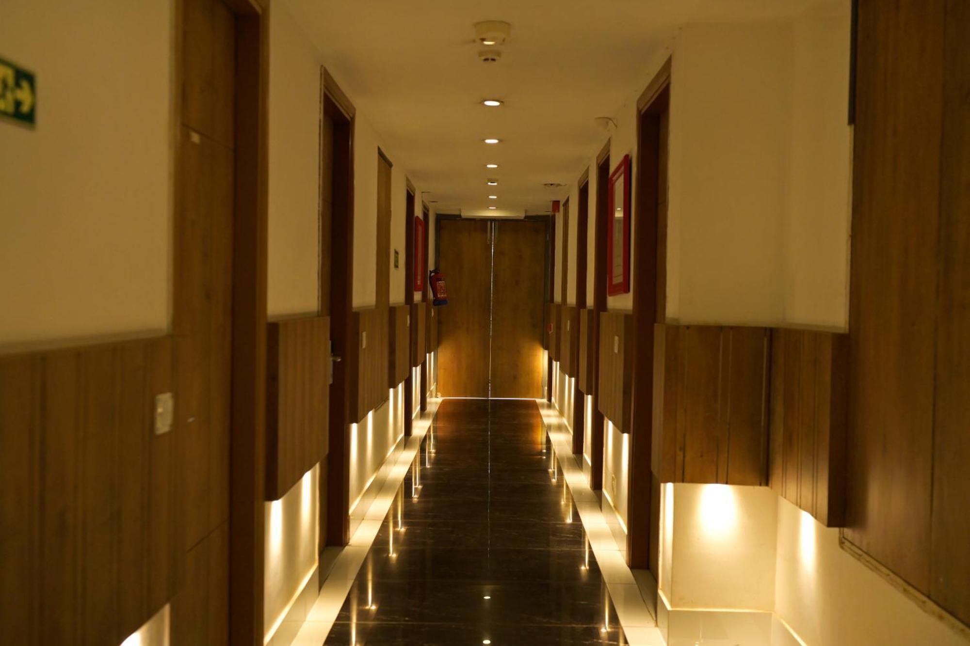 Hotel Town Grand Patel Nagar New Delhi Extérieur photo